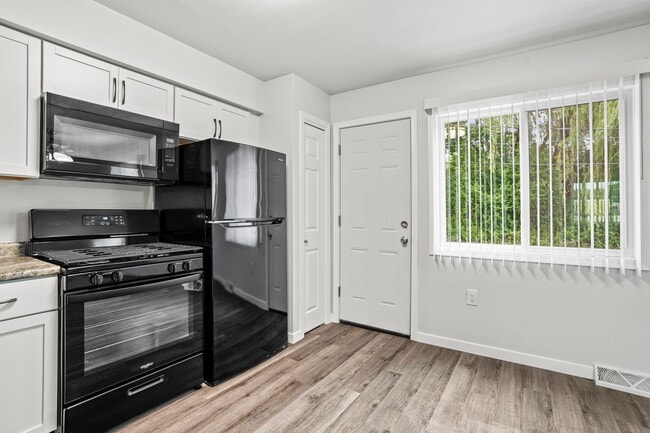 Photo - Willow Trail