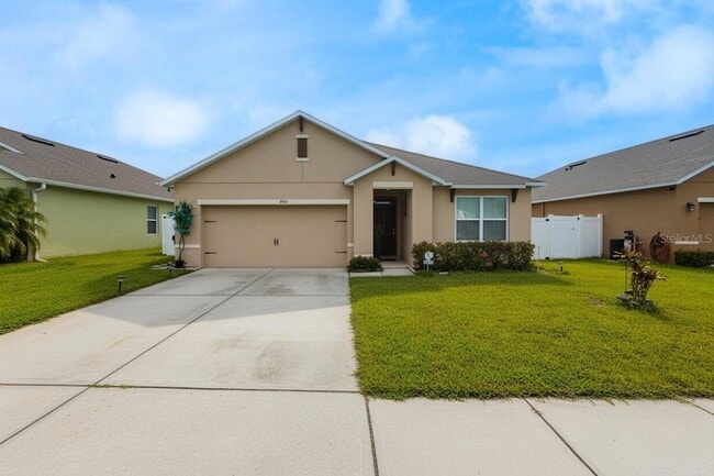 Building Photo - 4214 Roberta Dr Rental