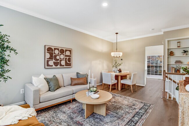 Photo - 12527 Heykens Ln