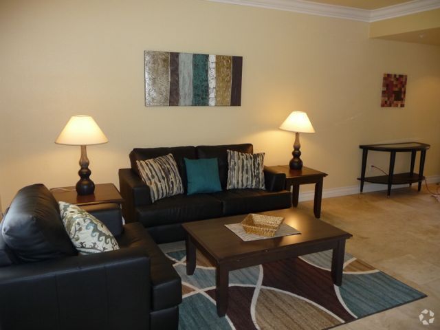 Building Photo - Meridian Great 1 Bd / 1 Ba Furnished Luxur... Unit 318 Rental