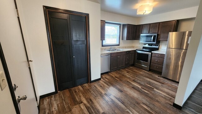 Photo - Updated 2 Bedroom Southside Duplex with Garage - Pet Friendly!