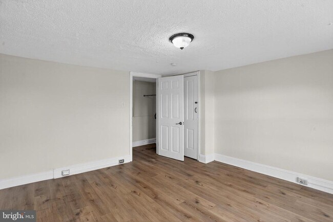 Photo - 751 Haws Ave