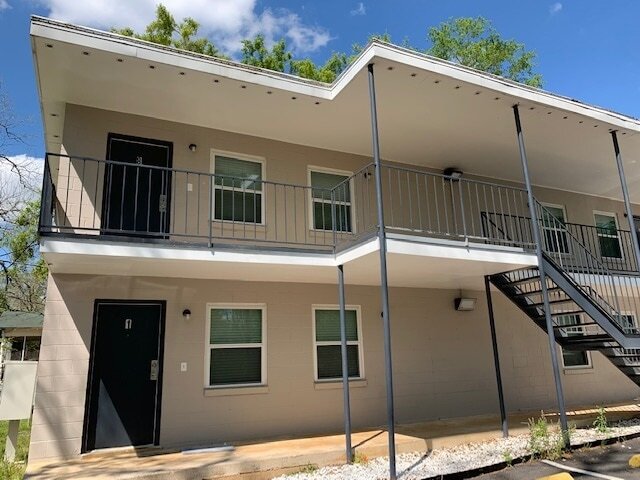 Building Photo - 1911 Pasco Ct
