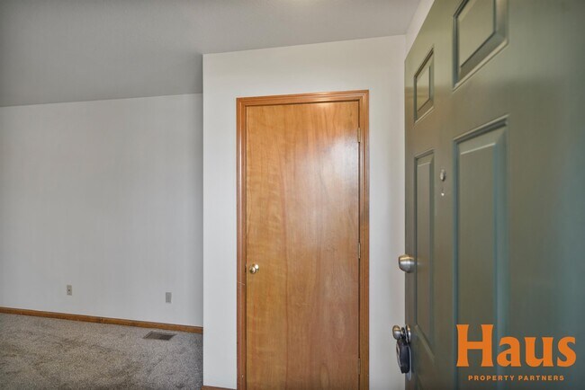 Photo - 1839 SE 43rd Terrace