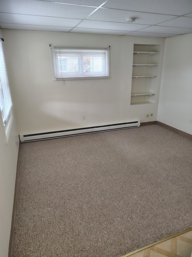 Building Photo - 22 Oak St Unit # 303