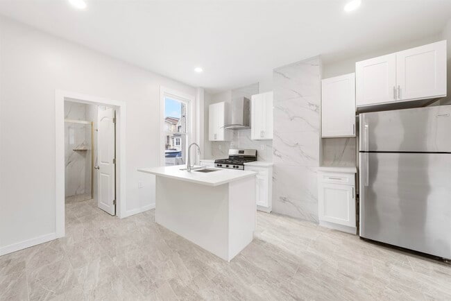 Photo - 600 67th St Unit 1 & LL