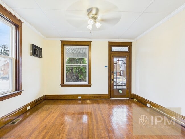 Photo - Charming 3 Bed, 1 Bath home in Lemoyne!