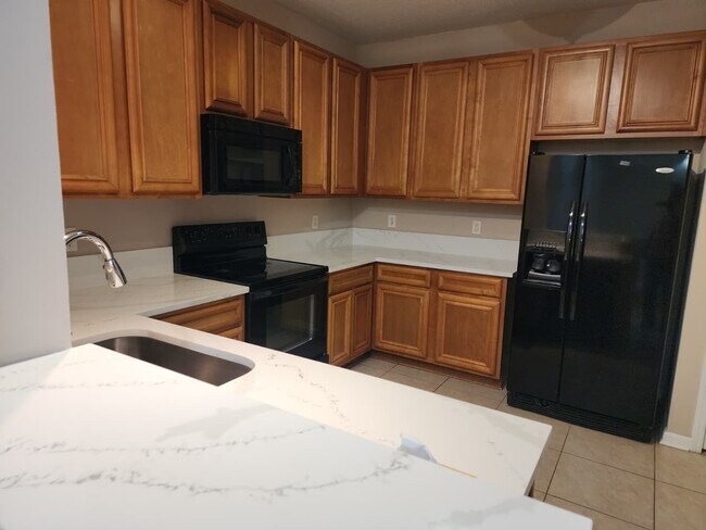 8218 Green Parrot Rd Unit 207