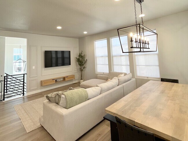 2762 North 3870 West Unit 1