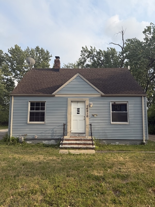 Building Photo - 16910 Lotus Dr