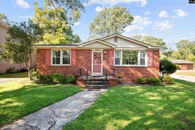 Shandon Bungalow Available Now! - Shandon Bungalow Available Now! House