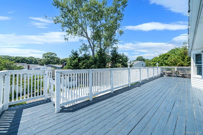 Photo - 309 Sunrise Dr