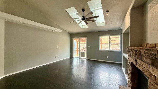 Photo - Move in ready home on Hollandale