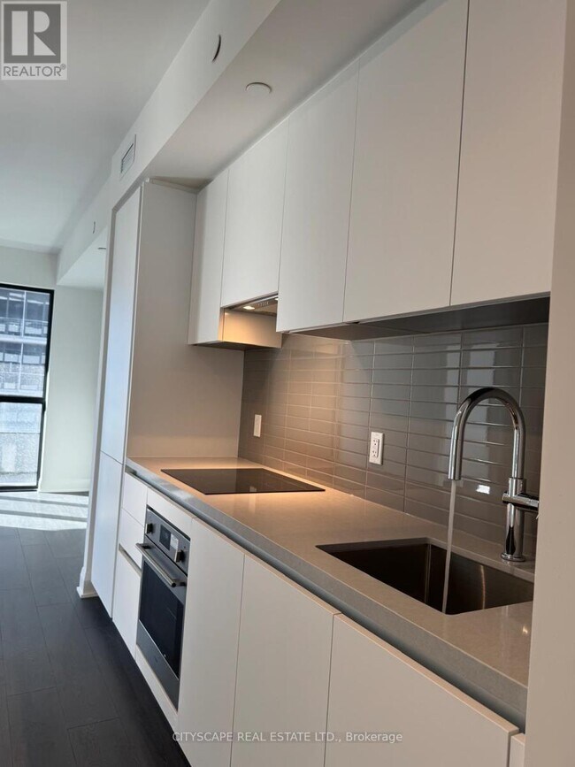 Photo - 2 Erskine Rd Unité 2607