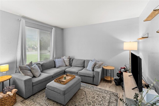 Photo - 4034 40th Ave N