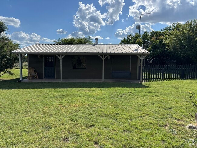 Building Photo - 7796 Ranch Rd 965 Rental