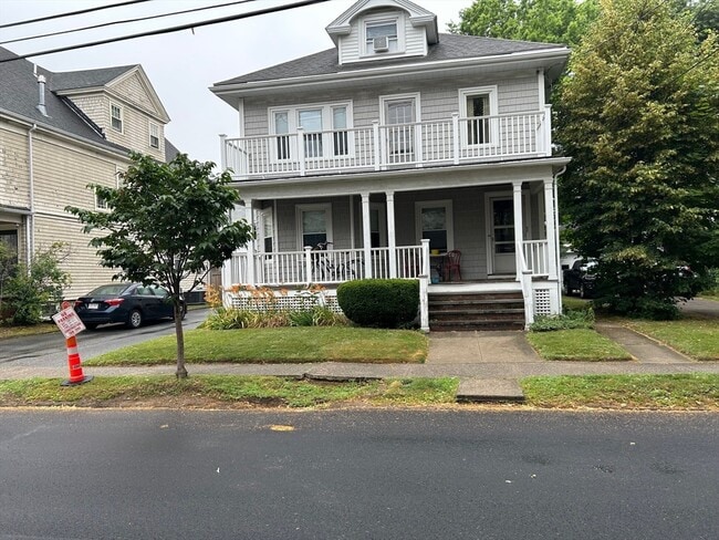 Photo - 42 Everett St Unidad #1 Rental