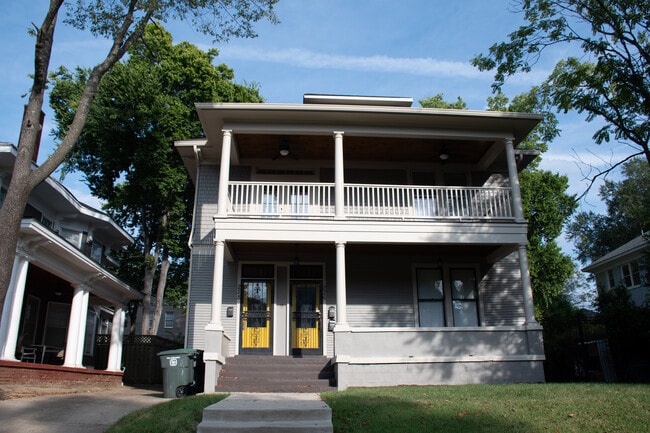 Building Photo - 226 N McNeil St Unit 2