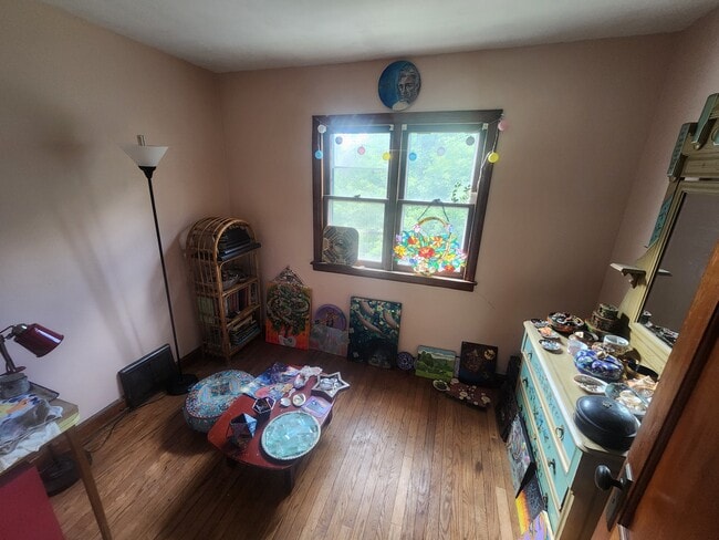Building Photo - 2451A N Bartlett Ave Rental