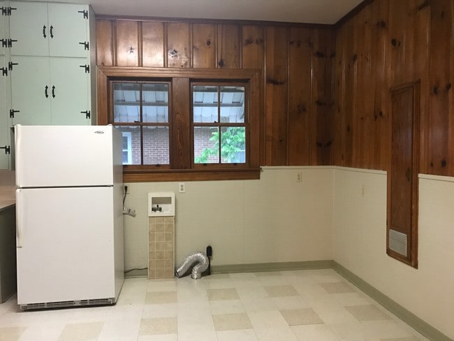 Photo - 704 E Thomas St