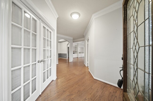 Photo - 6402 Parkriver Crossing