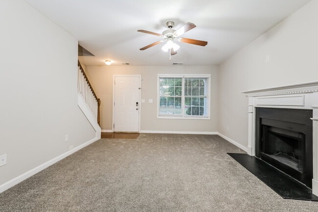 Photo - 848 Betsy Ross Trail