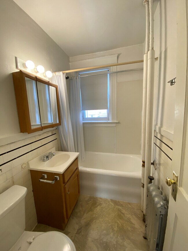 108 Washington St Unit 8