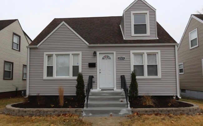 Building Photo - 3728 W 86th St