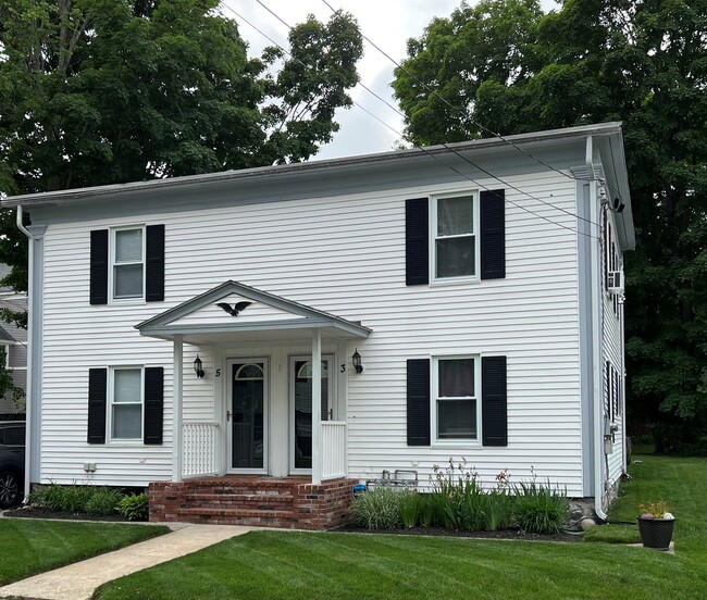 Photo - 5 Cross St Unit 1