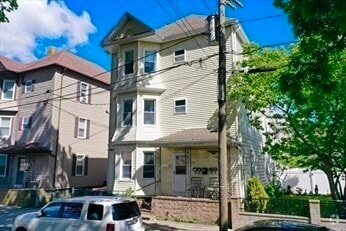 Building Photo - 337 Tinkham St Unit 1 Rental
