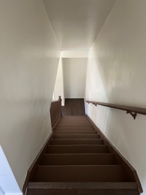 8935 Santa Fe Ave Apartment For Rent in South Gate, CA