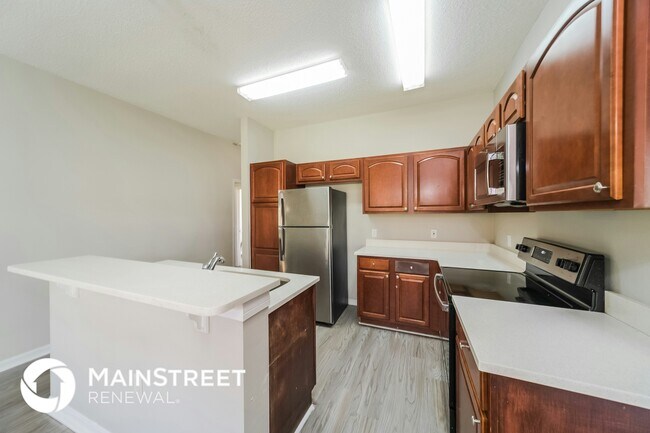 Photo - 196 Aurelia Ct