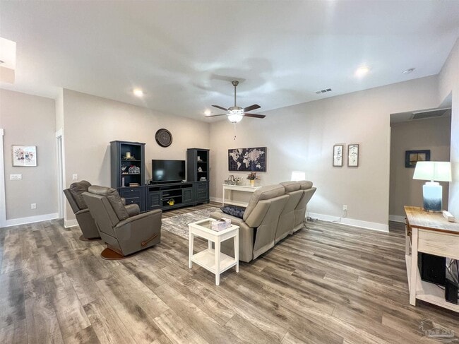 5686 Dunridge Drive