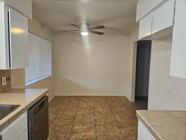 Photo - 33 W Santa Ana Ave Unit Santa Ana 33 West  Apt C