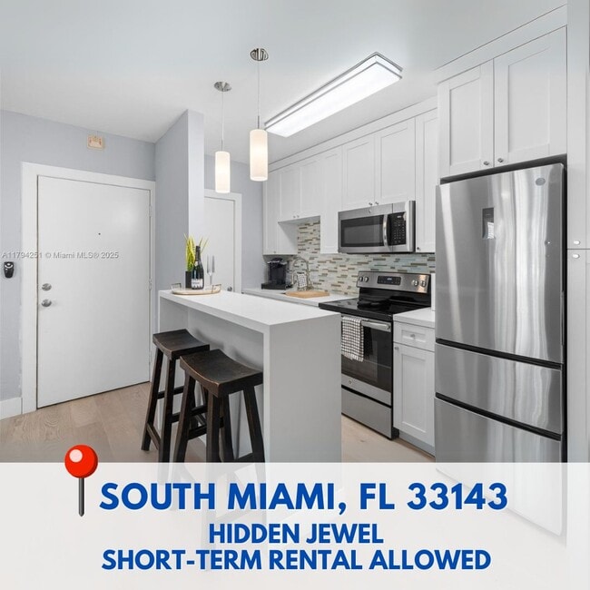 Building Photo - 6330 SW 79th St Unit 7 Rental