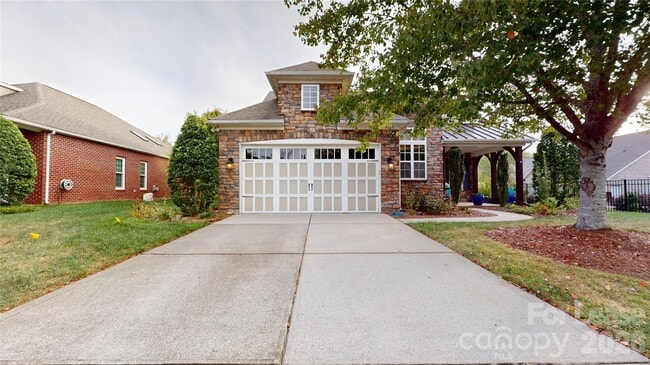 Photo - 7323 Firespike Road