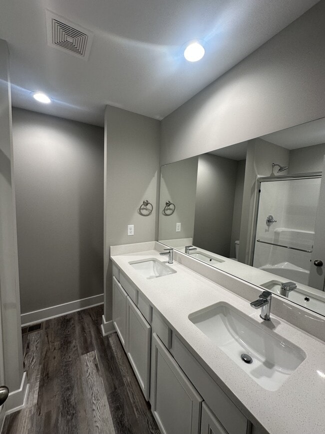 Photo - 16303 W Lynndale St