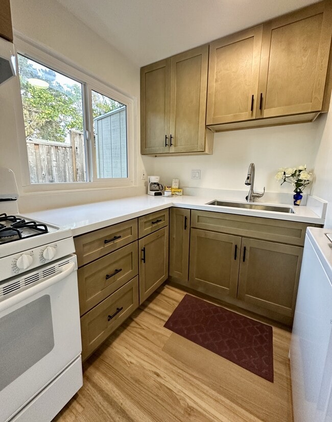 Photo - 7337 Starward Dr