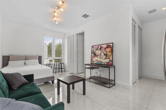 Photo - 10560 NW 64th Terrace Unidad NextGen