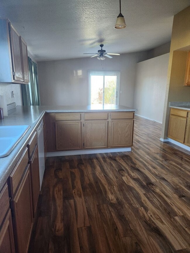 Photo - Charming Highland Ranch home 3bed/2ba/2 ca...