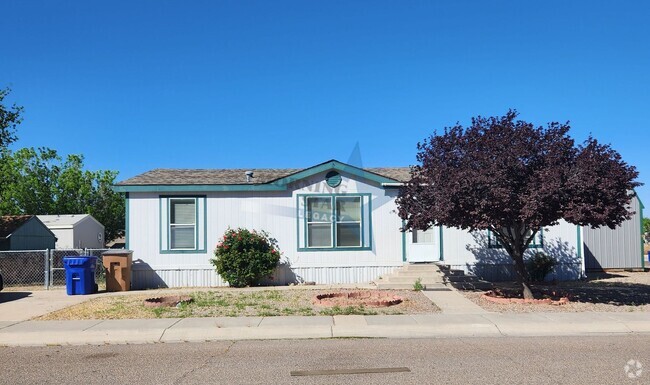 Building Photo - Spacious 3-Bed with Enclosed Yard and Stor... Rental