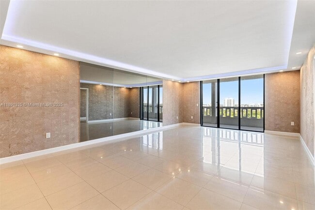 Photo - 9801 Collins Ave Unit 11-O