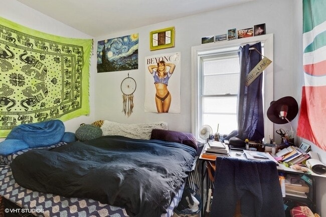 Photo - 1014 W 19th St Unit 1R
