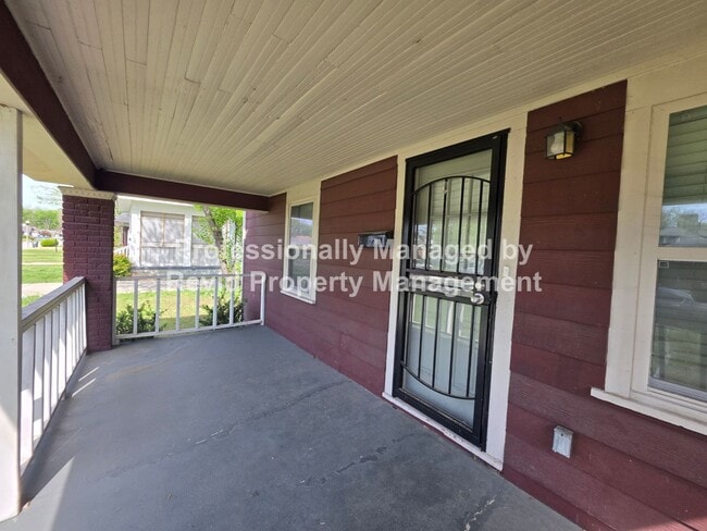 Photo - 3 Bed 1.5 Bathroom Home!!!!