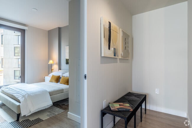 2BR, 2BA - 1,213SF