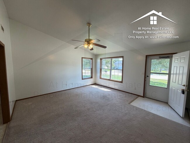 Photo - 2705–2707 Porter Place Unit 2707 Porter Place