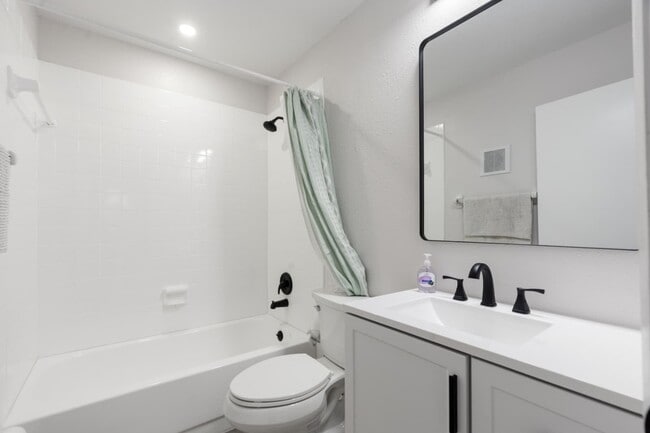 Photo - 11720 Raintree Village Blvd Unit D