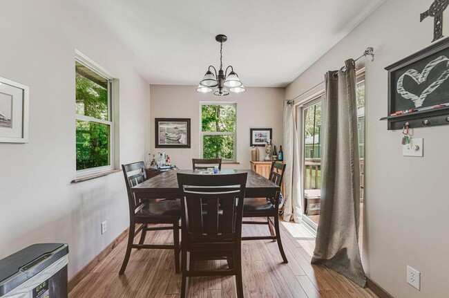 153 Lighthouse Ln