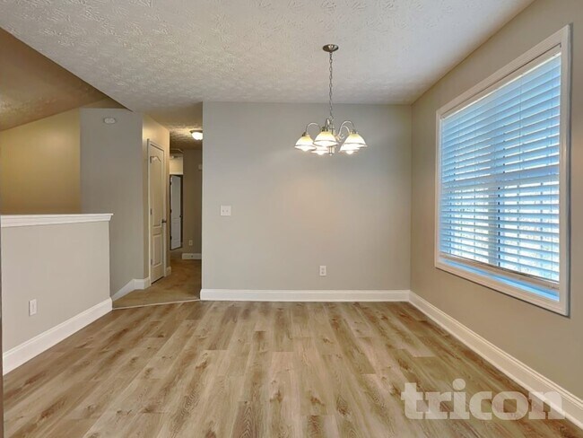 Photo - 97 Farmington Dr