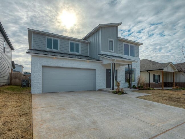 Photo - 520 NW 176th Terrace House